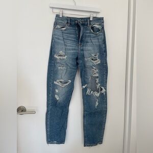 American Eagle Stretch Curvy Mom Jean Size 2 Regular